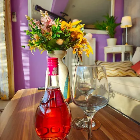 City's Balcony, Iconic Friends Inspired Home, Epic View By #binobi! * Thessaloníki