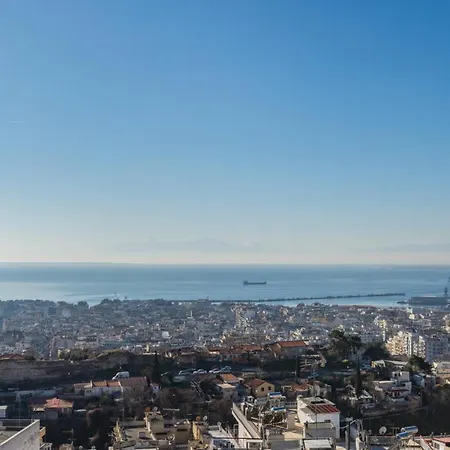 City's Balcony, Iconic Friends Inspired Home, Epic View By #binobi! Lejlighed